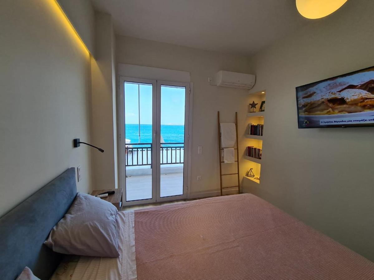 Grace Seaside Apartamento Loutráki Exterior foto